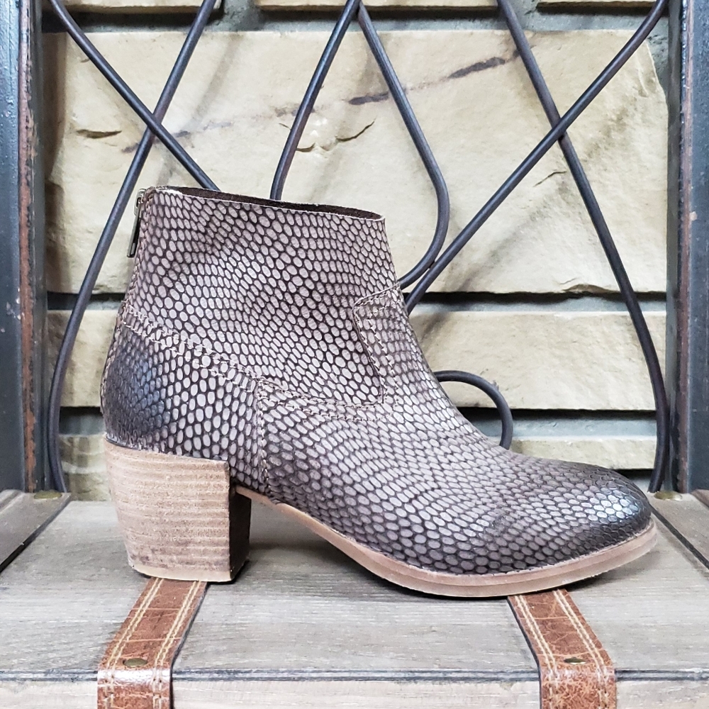 Seychelles Snake-Embossed Brown Ankle Boots